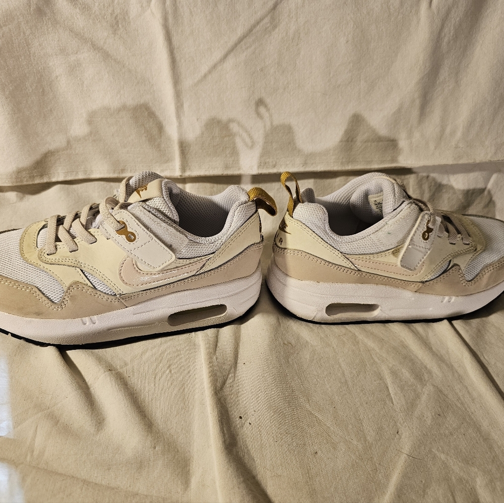 Nike Air Max Boys Sneakers - Picture 7 of 8